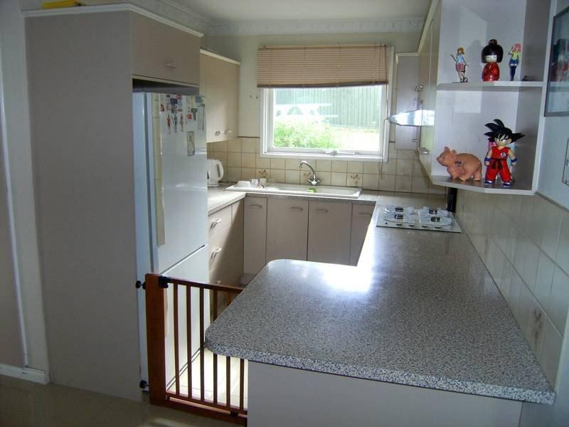 8 Bedford Court, Endeavour Hills VIC 3802