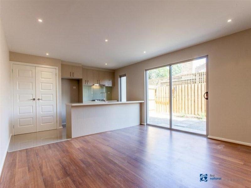 11/27 Police Road, Mulgrave VIC 3170