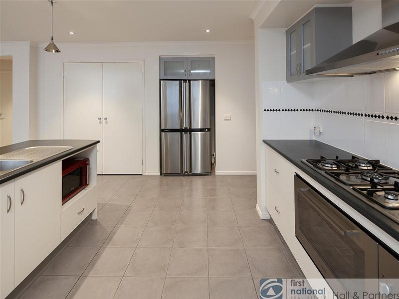 49 Keylana Drive, Keysborough VIC 3173