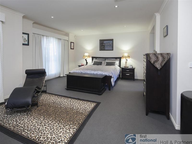 49 Keylana Drive, Keysborough VIC 3173