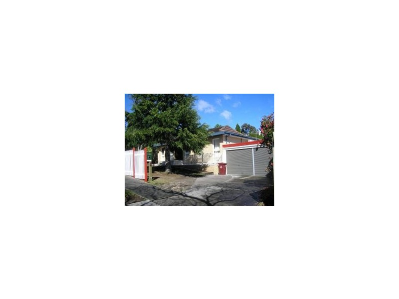 1 Hampton Court, Dandenong North VIC 3175