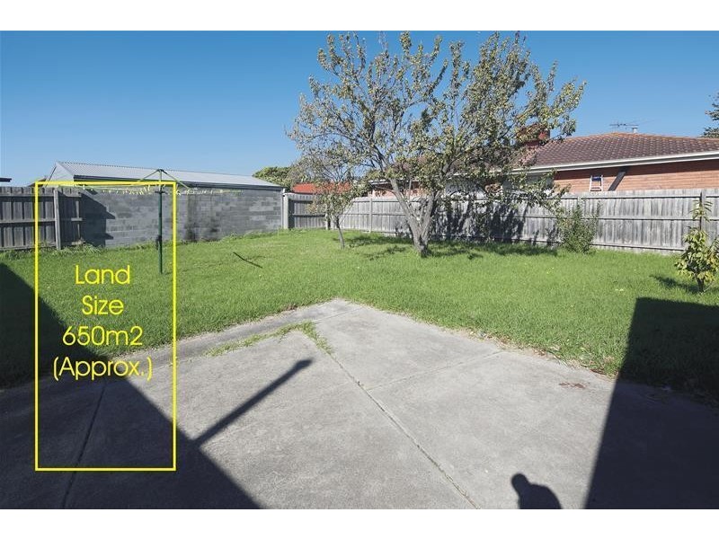 12 Elray Avenue, Dandenong VIC 3175