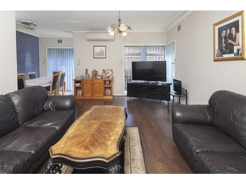 12 Elray Avenue, Dandenong VIC 3175