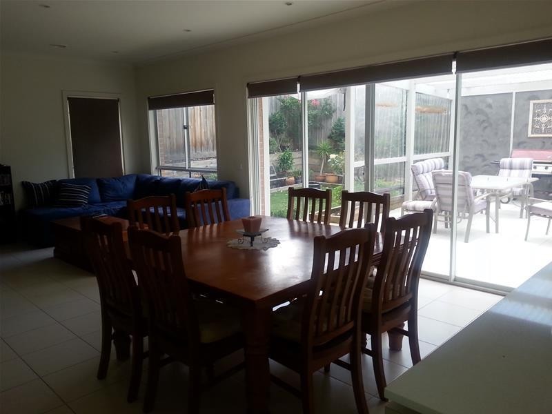 2 Barrier Reef Circuit, Endeavour Hills VIC 3802