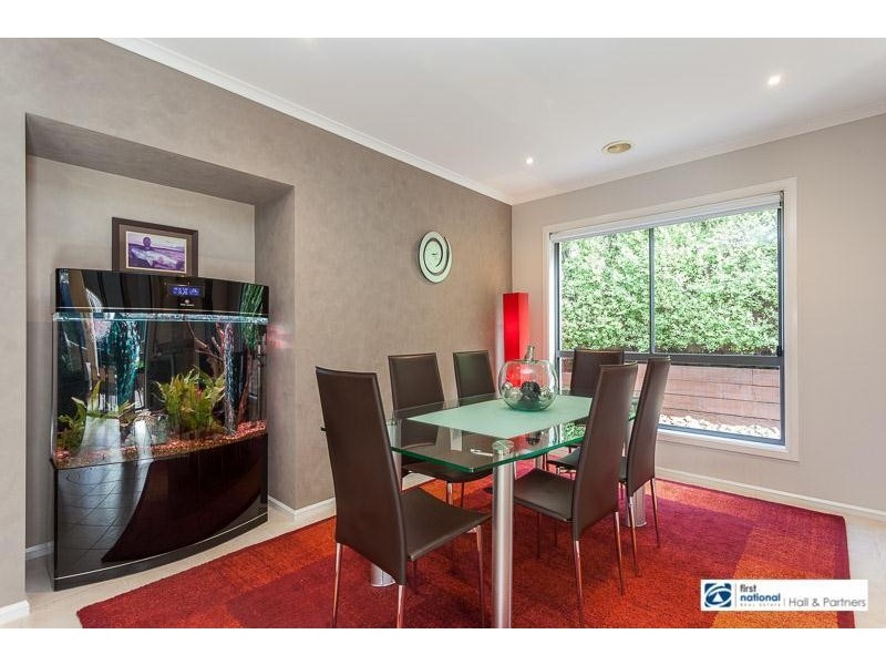 44 Sheldon Drive, Berwick VIC 3806