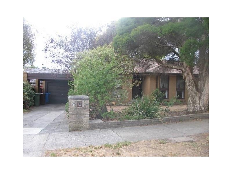 2 Kiewa Court, Dandenong North VIC 3175