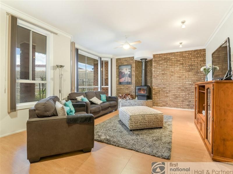 11 Griffiths Court, Dandenong North VIC 3175