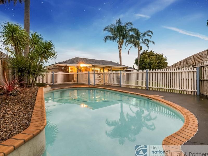 11 Griffiths Court, Dandenong North VIC 3175