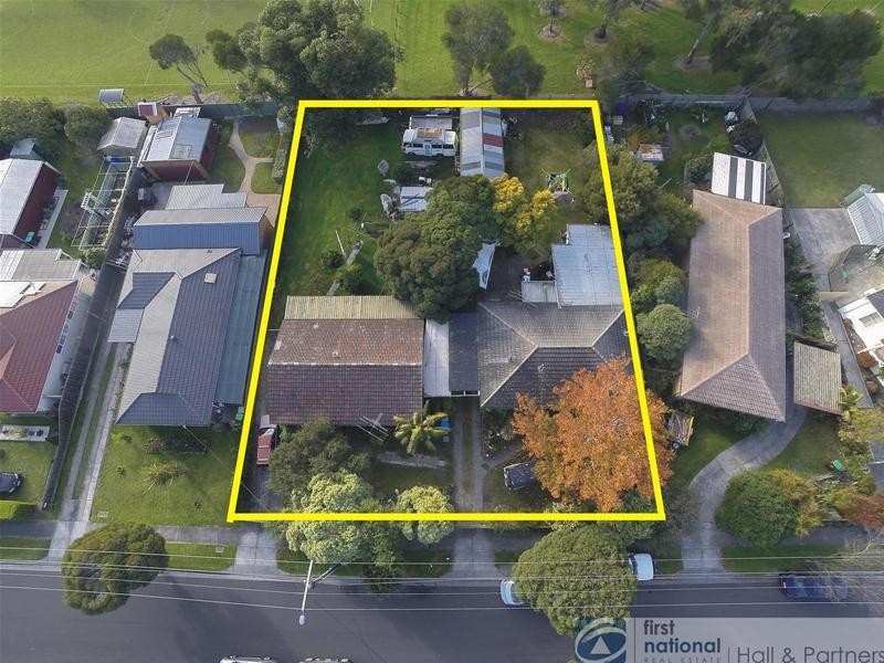 8 Riverview Crescent, Eumemmerring VIC 3177