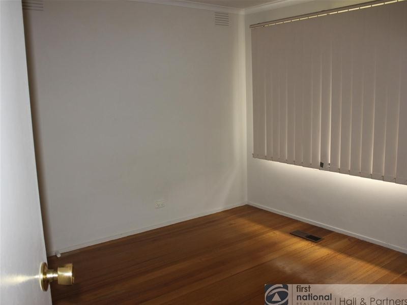 6 John Fawkner Drive, Endeavour Hills VIC 3802