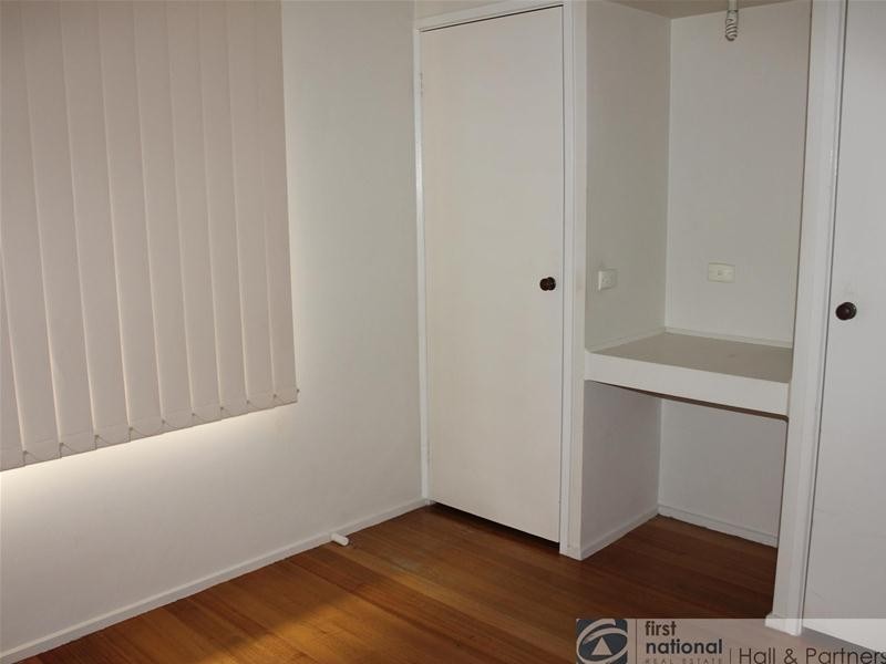 6 John Fawkner Drive, Endeavour Hills VIC 3802