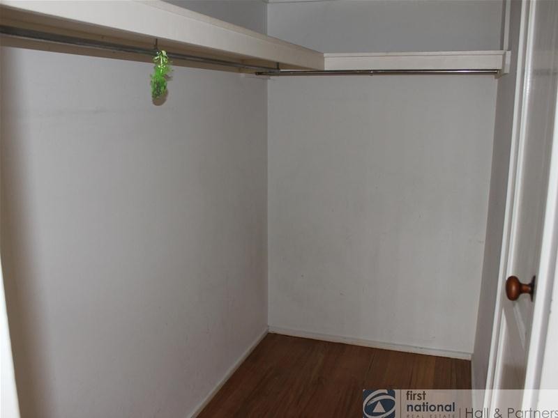 6 John Fawkner Drive, Endeavour Hills VIC 3802