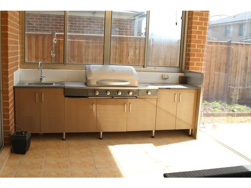 34 Maxfield Road, Keysborough VIC 3173