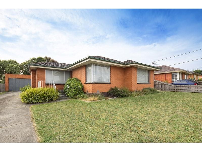 104 Albany Drive, Mulgrave VIC 3170