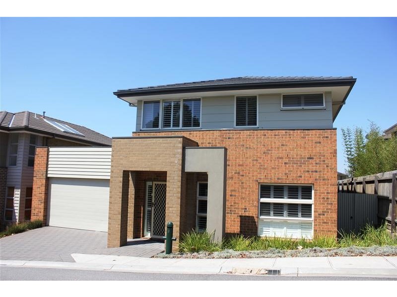 9 Barrier Reef Circuit, Endeavour Hills VIC 3802