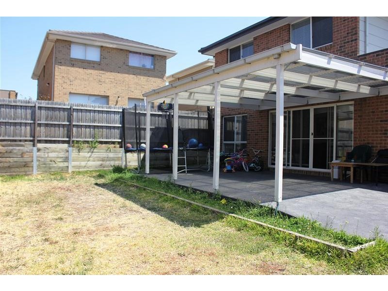 9 Barrier Reef Circuit, Endeavour Hills VIC 3802