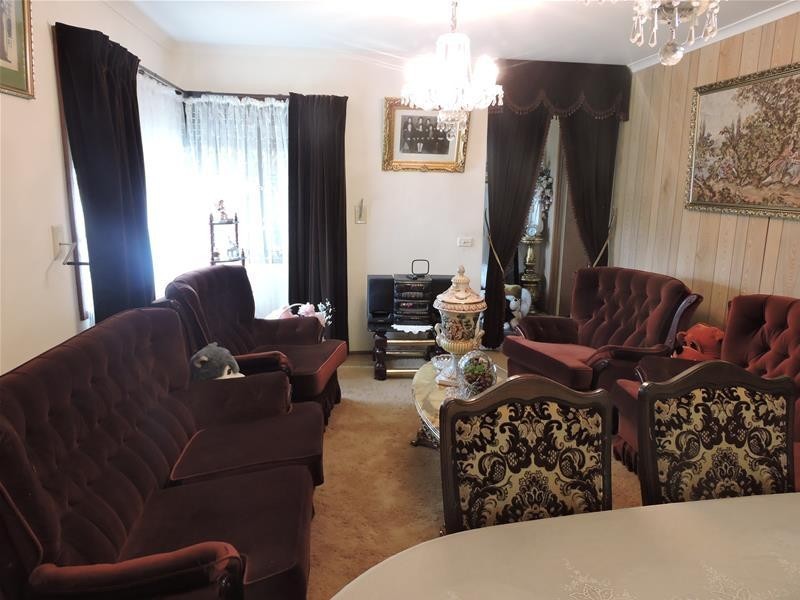 11 Castlecrag Close, Endeavour Hills VIC 3802