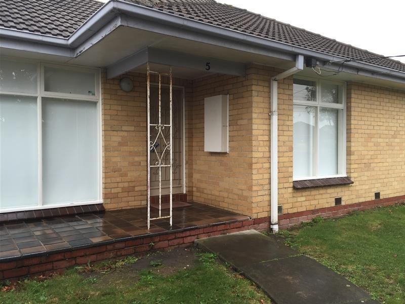 5 Studley Street, Mulgrave VIC 3170