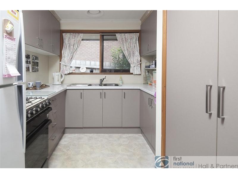 60 Heatherton Road, Endeavour Hills VIC 3802