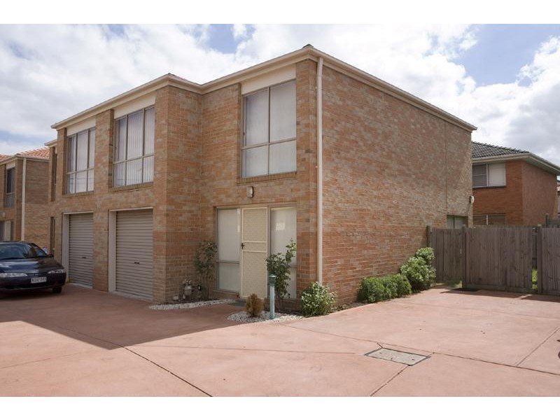 4/34 Stud Road, Dandenong VIC 3175