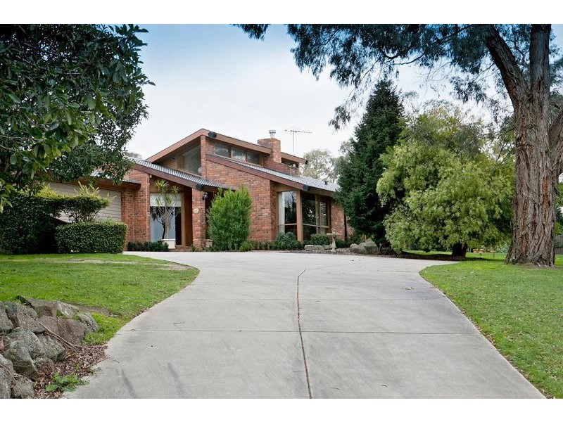 1 Fontaine Terrace, Narre Warren North VIC 3804