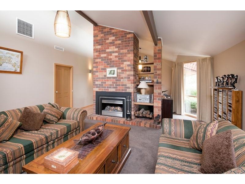 1 Fontaine Terrace, Narre Warren North VIC 3804