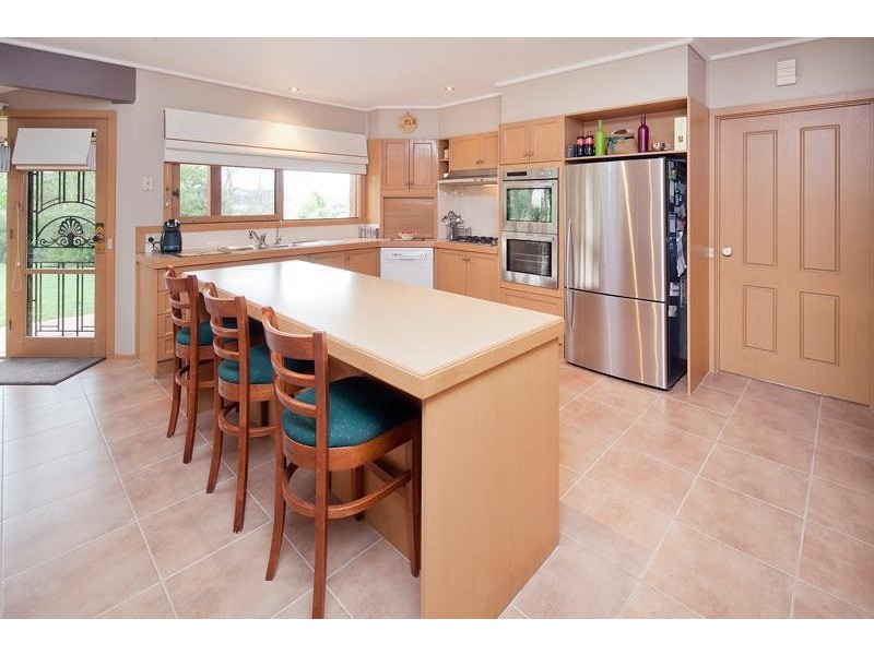 1 Fontaine Terrace, Narre Warren North VIC 3804