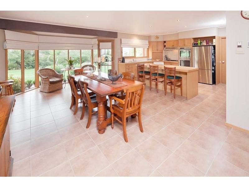 1 Fontaine Terrace, Narre Warren North VIC 3804