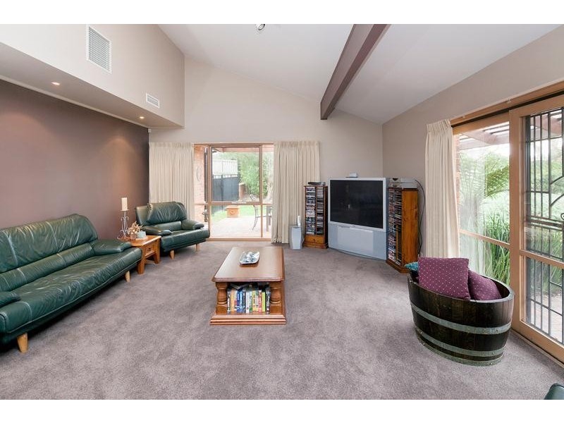 1 Fontaine Terrace, Narre Warren North VIC 3804