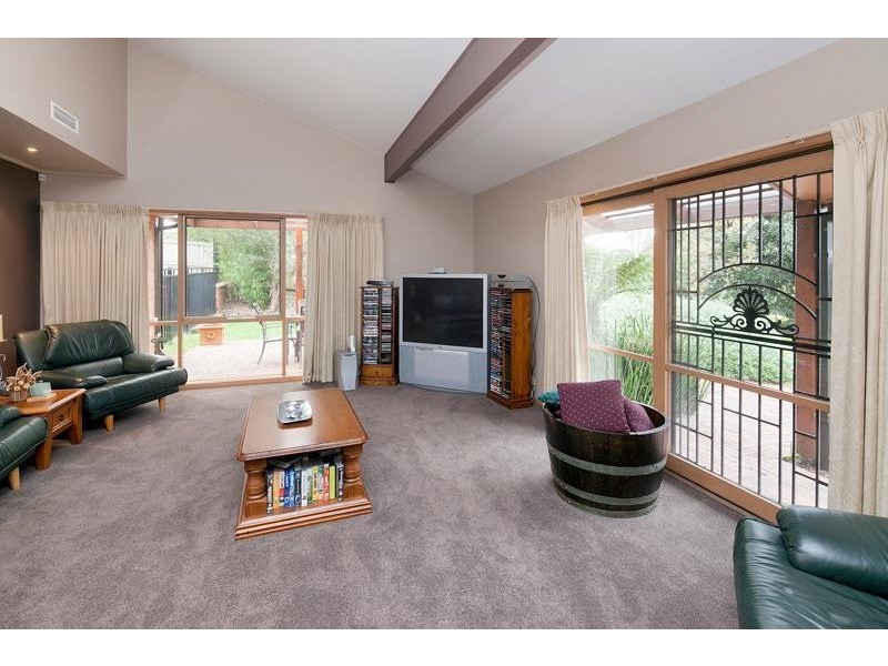 1 Fontaine Terrace, Narre Warren North VIC 3804