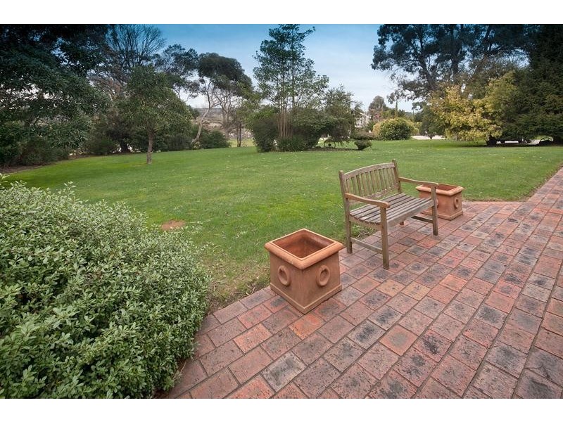 1 Fontaine Terrace, Narre Warren North VIC 3804