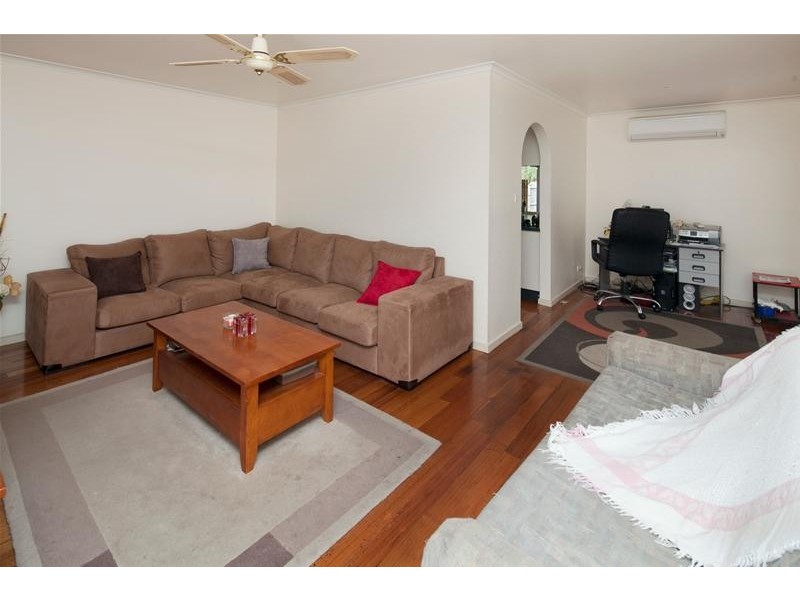 6 Dunrossil Close, Mulgrave VIC 3170