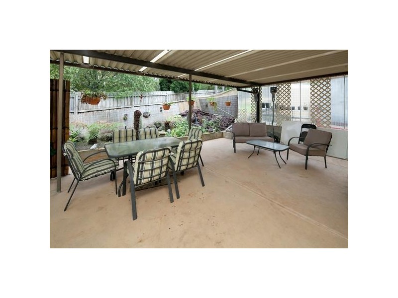 6 Dunrossil Close, Mulgrave VIC 3170