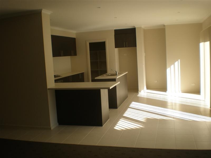 28 Steven Street, Dandenong VIC 3175