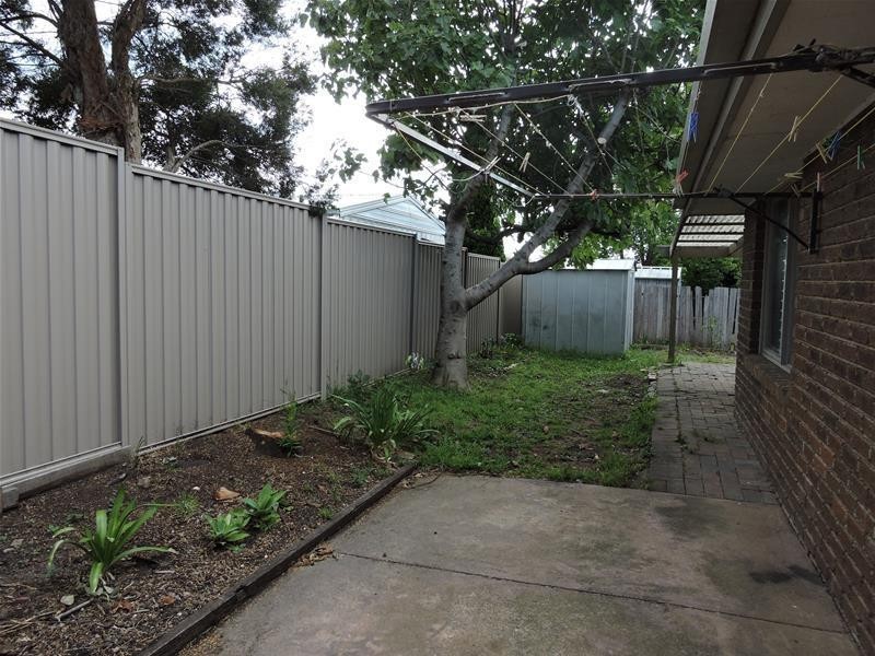 18 George Chudleigh Drive, Hallam VIC 3803