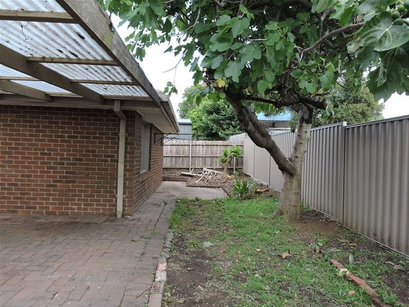 18 George Chudleigh Drive, Hallam VIC 3803