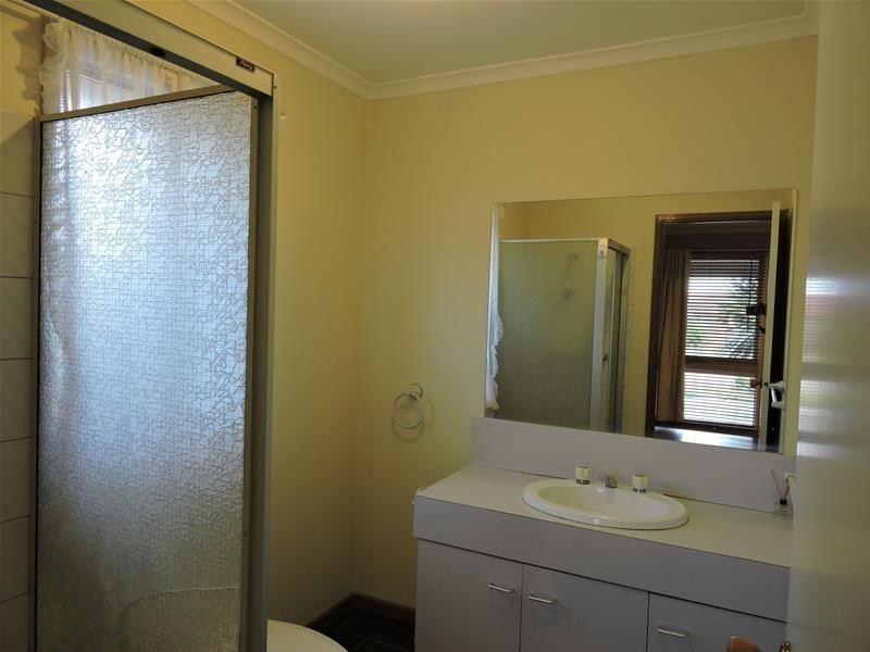 18 George Chudleigh Drive, Hallam VIC 3803