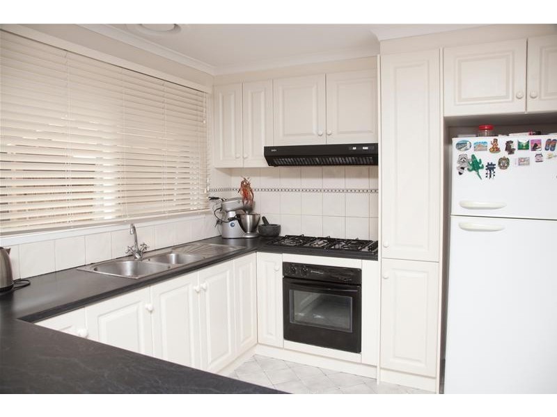 2 Nimbin Court, Noble Park North VIC 3174