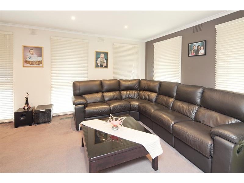 2 Nimbin Court, Noble Park North VIC 3174