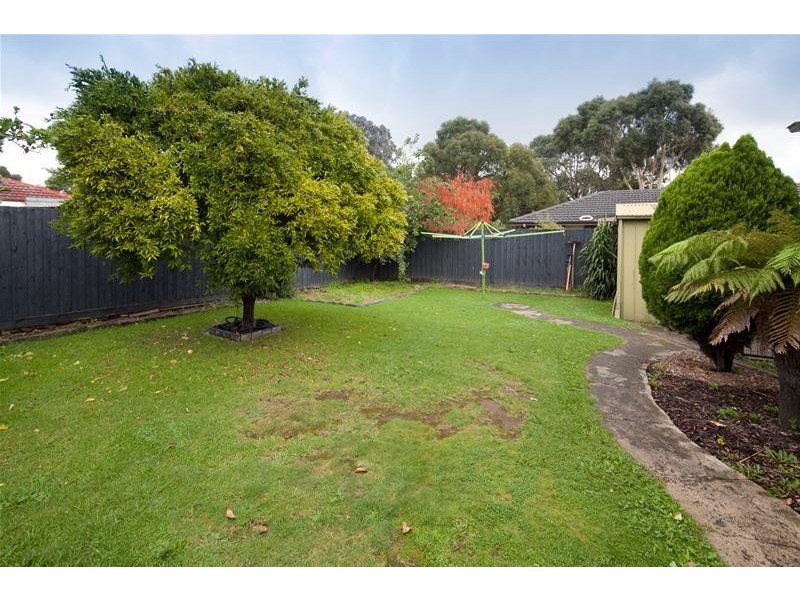 2 Nimbin Court, Noble Park North VIC 3174