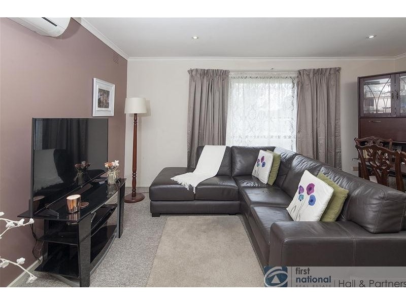 2/64 Manning Drive, Noble Park North VIC 3174