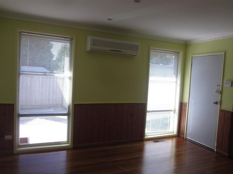 31 Amalfi Drive, Endeavour Hills VIC 3802