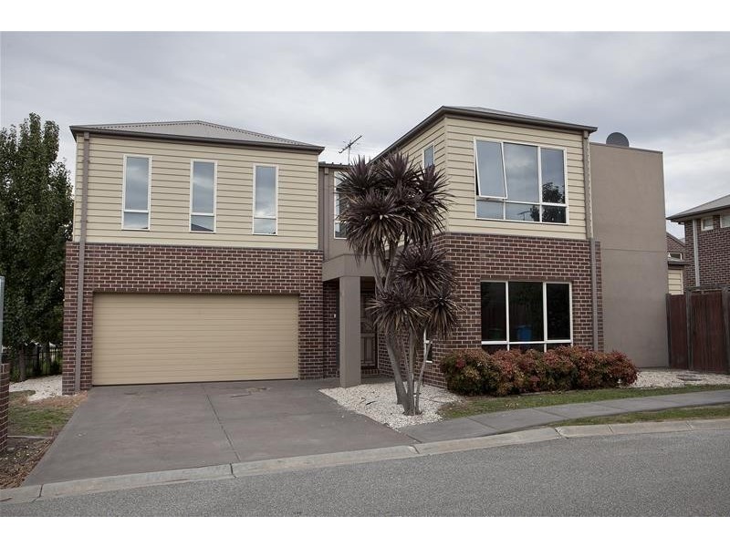 28 Tilbavale Close, Hallam VIC 3803