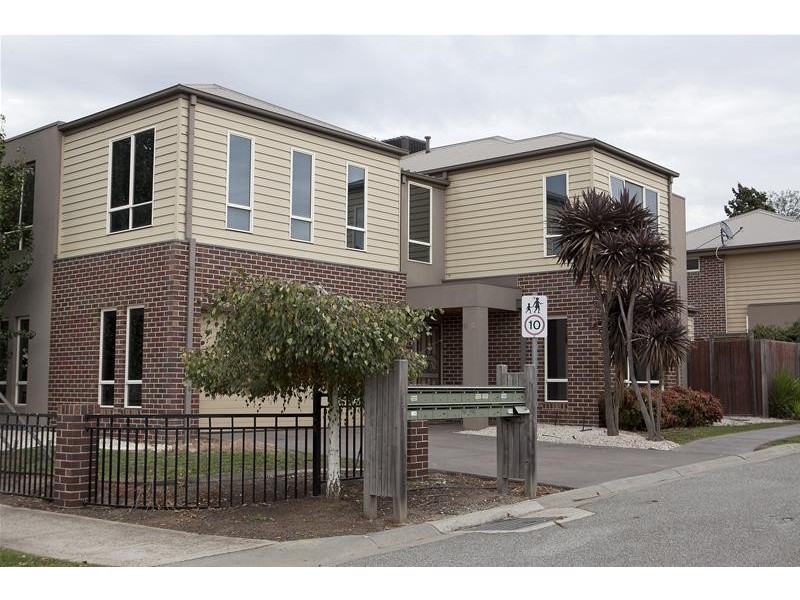 28 Tilbavale Close, Hallam VIC 3803