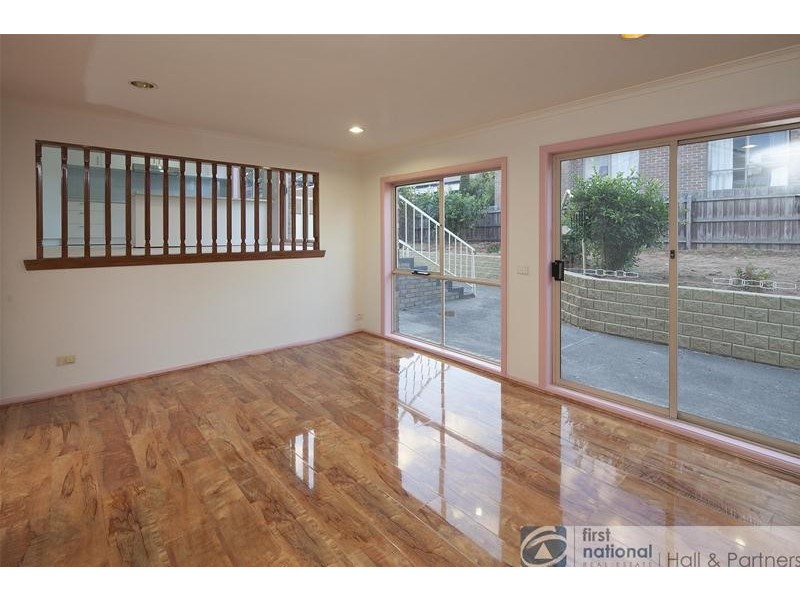 22 Georgette Crescent, Endeavour Hills VIC 3802