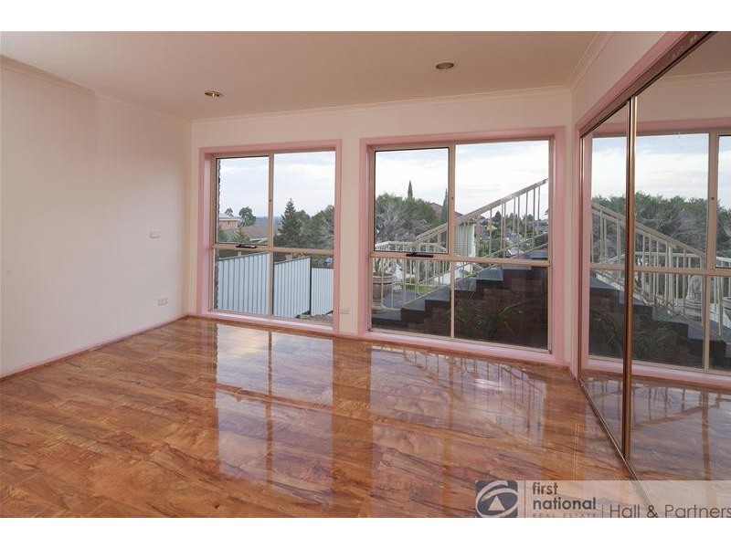 22 Georgette Crescent, Endeavour Hills VIC 3802