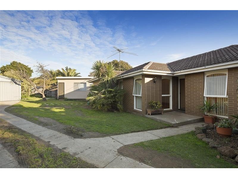 4 Hope Court, Noble Park North VIC 3174