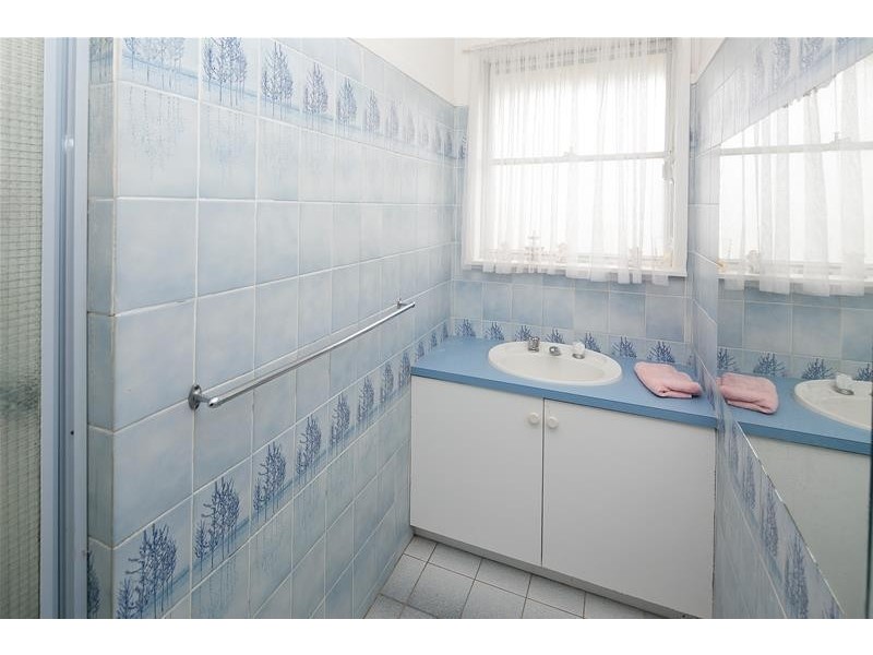 1 Privet Court, Doveton VIC 3177