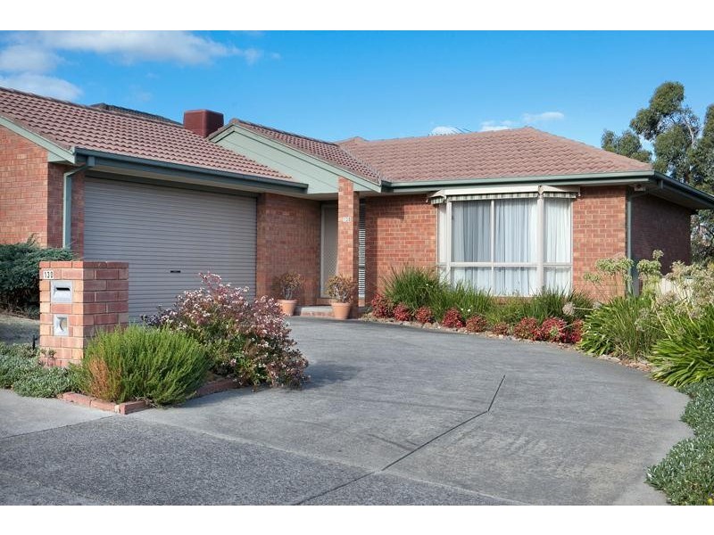 130 David Collins Drive, Endeavour Hills VIC 3802