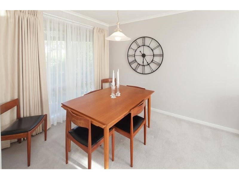 130 David Collins Drive, Endeavour Hills VIC 3802